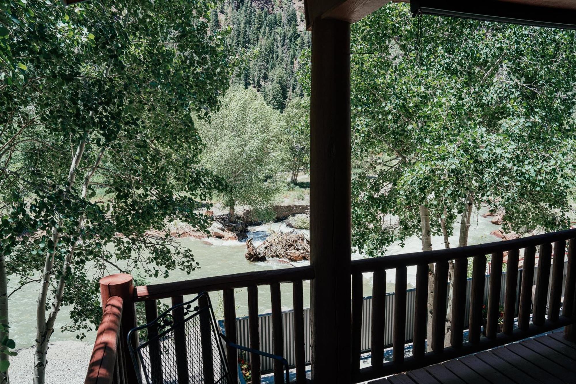 Ouray Riverside Resort - Inn & Cabins 외부 사진